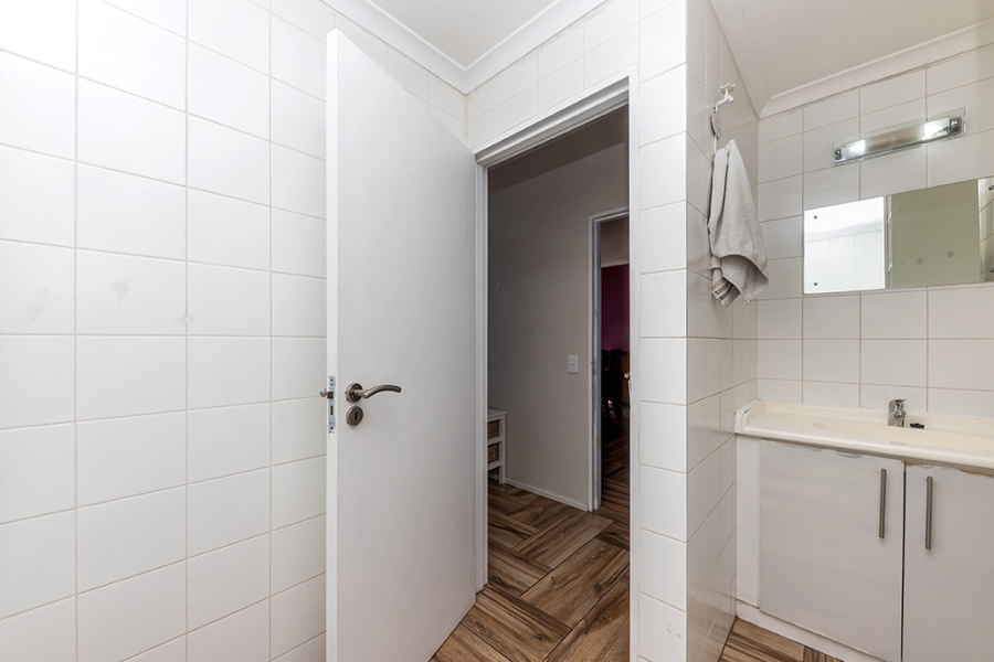 2 Bedroom Property for Sale in Cape Town City Centre Western Cape